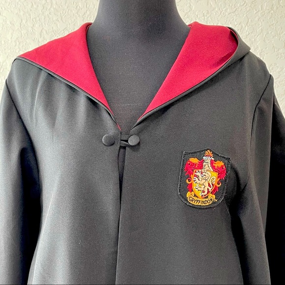 Harry Potter Cape - Picture 1 of 4